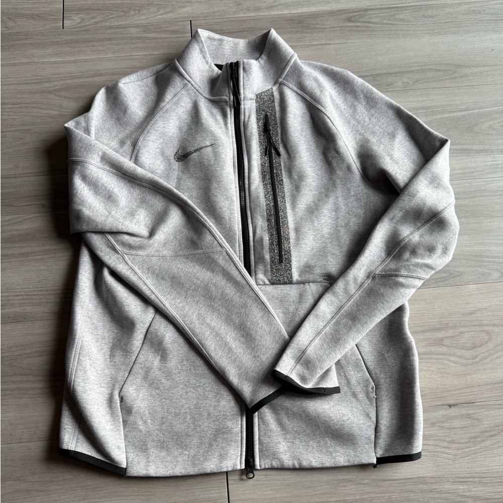 Nike Gray Half-Zip Jacket